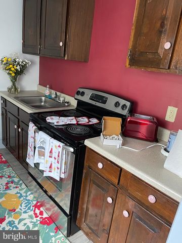 107 W BROAD ST, Bridgeton, NJ 08302