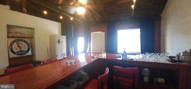 107 W BROAD ST, Bridgeton, NJ 08302