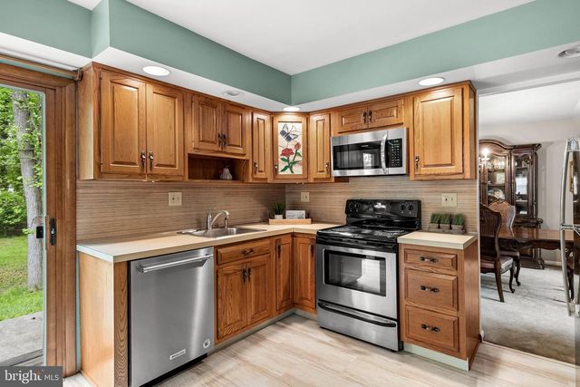 44 CLEMSON RD, Cherry Hill, NJ 08034