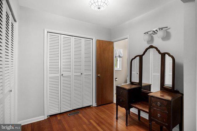 44 CLEMSON RD, Cherry Hill, NJ 08034