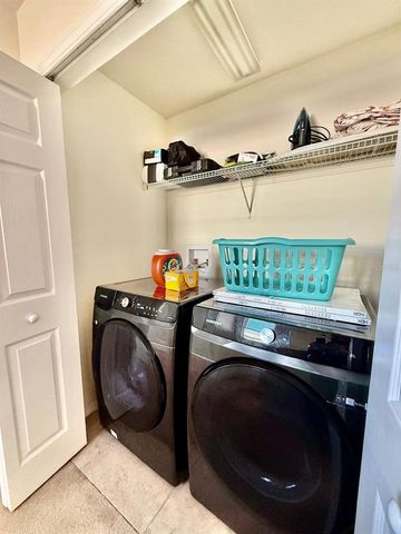 9044 ASPEN HOLLOW PLACE 9044, Riverview, FL 33578