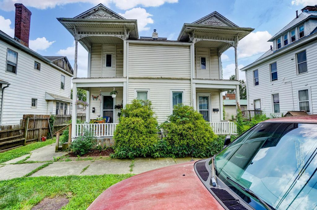 11-13 E Saint Clair Street, Newark, OH 43055