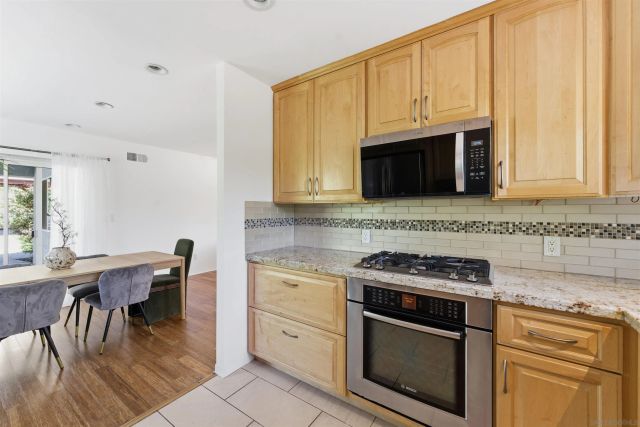 6650 Vigo Dr, La Mesa, CA 91942