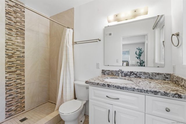 6650 Vigo Dr, La Mesa, CA 91942