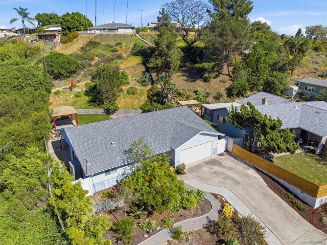 6650 Vigo Dr, La Mesa, CA 91942