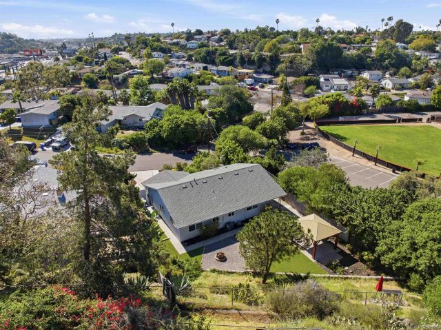 6650 Vigo Dr, La Mesa, CA 91942