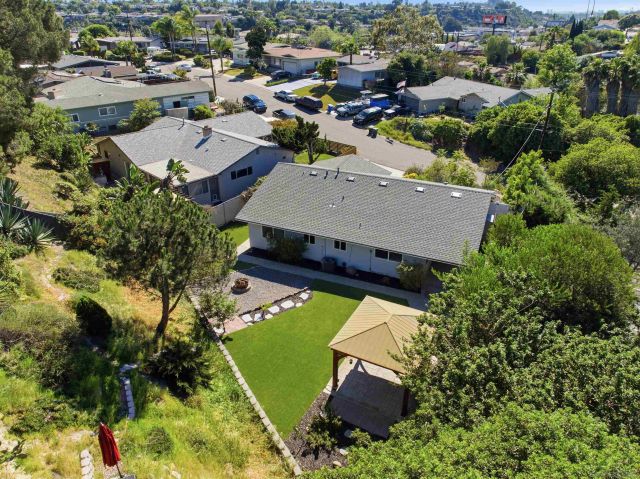 6650 Vigo Dr, La Mesa, CA 91942