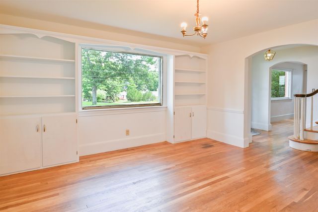 255 North Street, Manchester, NH 03104