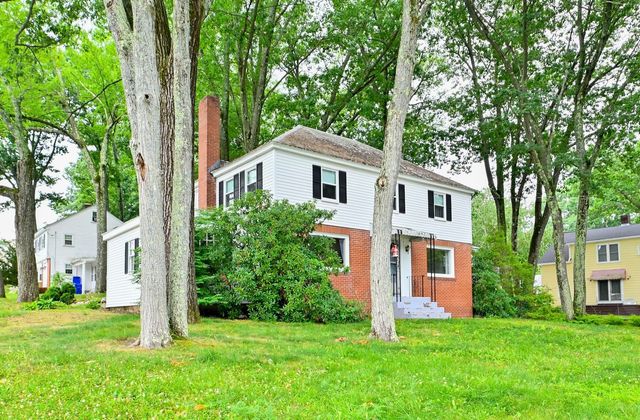 255 North Street, Manchester, NH 03104