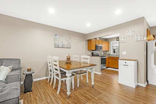 9 Village Falls Way, Merrimack, NH 03054