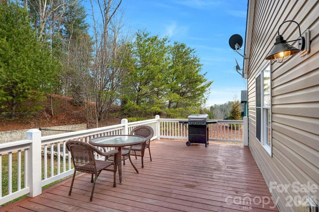 65 Lawson Ridge Road, Leicester, NC 28748