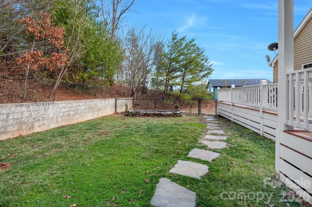 65 Lawson Ridge Road, Leicester, NC 28748