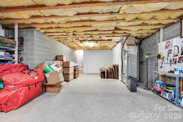 65 Lawson Ridge Road, Leicester, NC 28748