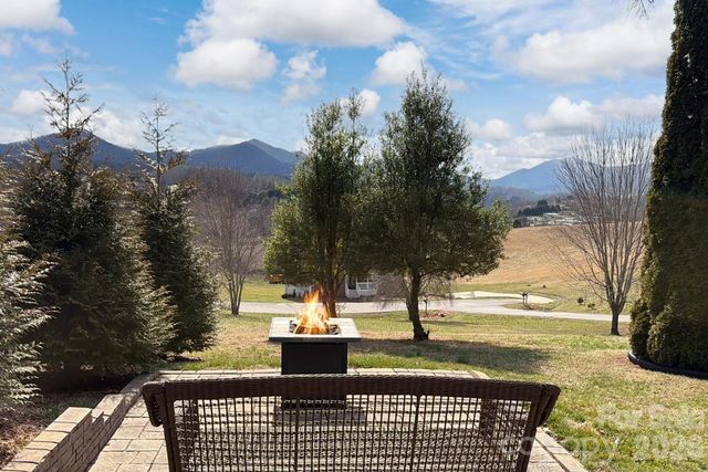 65 Lawson Ridge Road, Leicester, NC 28748