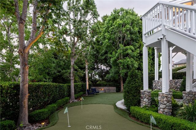 212 Kings Pl, Newport Beach, CA 92663