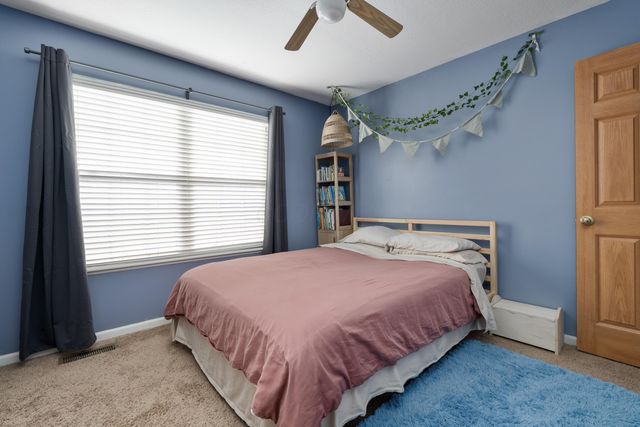 2552 Crestview Woods Drive, Newark, OH 43055