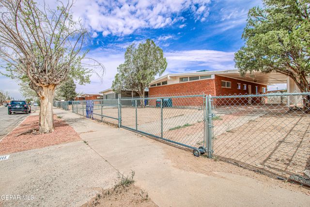 8818 MOUNT ELBERT Drive, El Paso, TX 79904