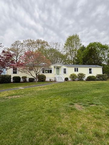 1 Sycamore Drive, Kingston, MA 02364