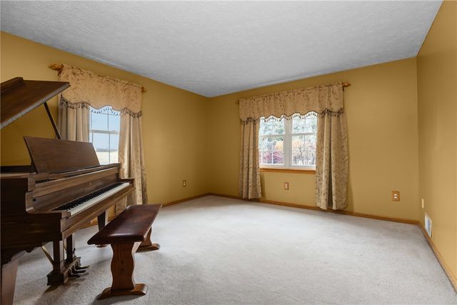 223 Balsinger Rd, German Twp, PA 15401