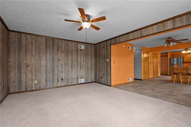 223 Balsinger Rd, German Twp, PA 15401