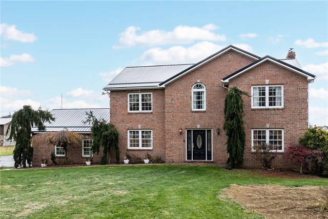 223 Balsinger Rd, German Twp, PA 15401