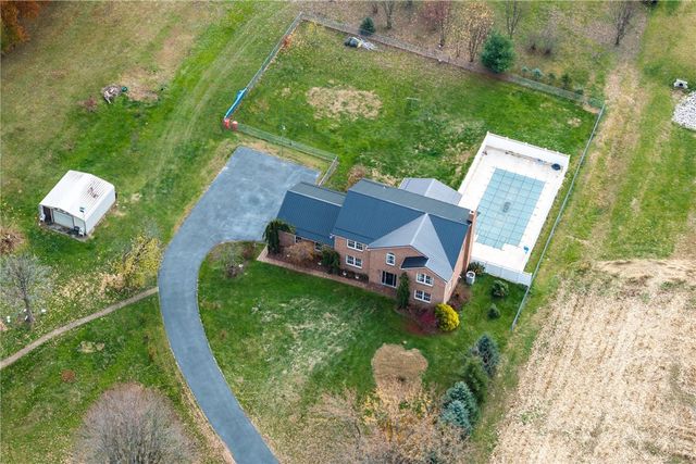 223 Balsinger Rd, German Twp, PA 15401