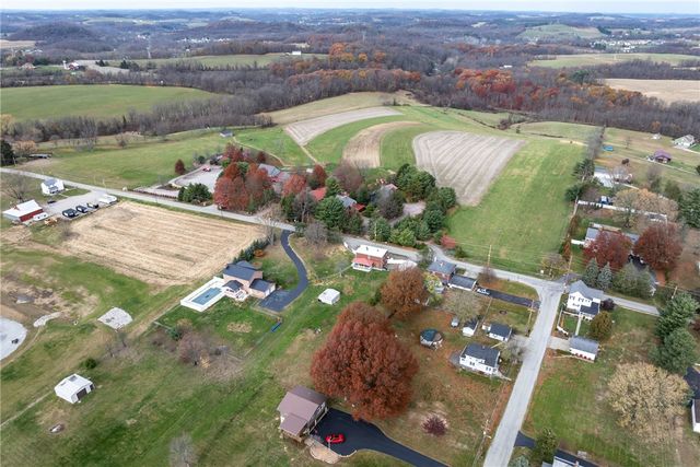 223 Balsinger Rd, German Twp, PA 15401