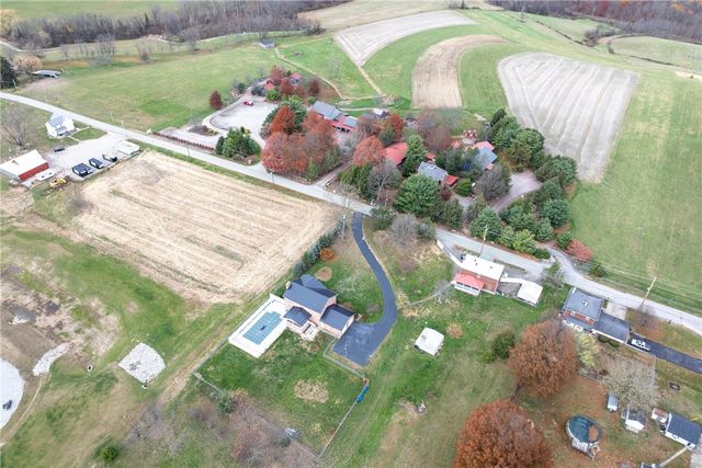 223 Balsinger Rd, German Twp, PA 15401