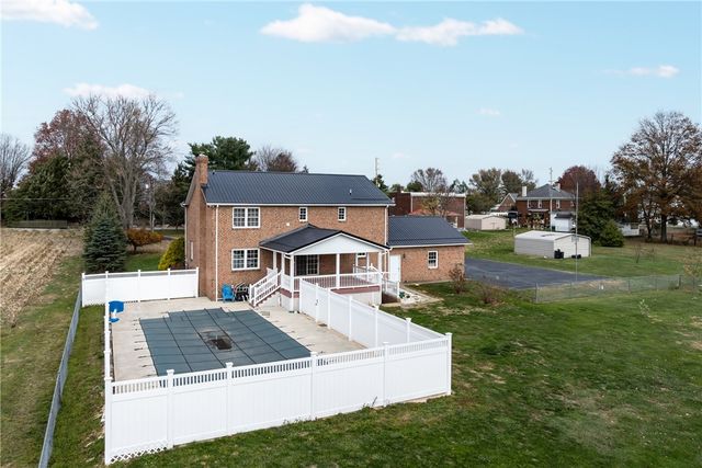 223 Balsinger Rd, German Twp, PA 15401