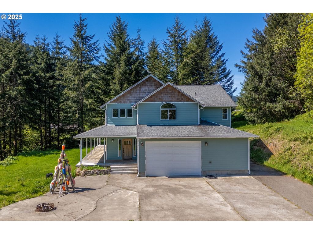 25100 FOSS Rd, Nehalem, OR 97131