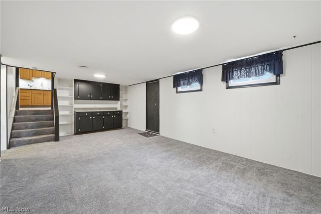 13442 Havendale Drive, Brook Park, OH 44142