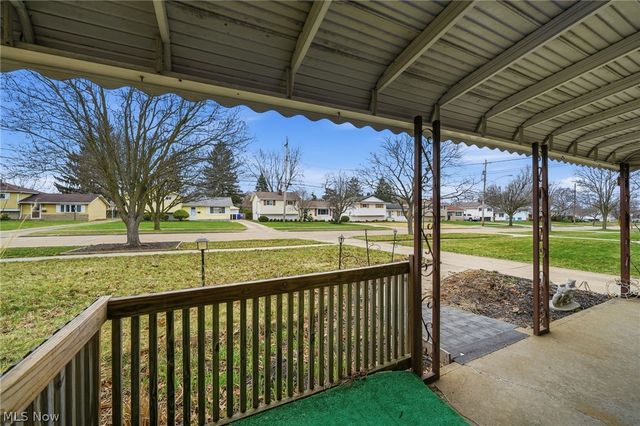 13442 Havendale Drive, Brook Park, OH 44142