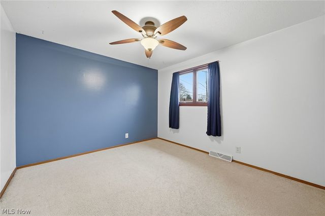 13442 Havendale Drive, Brook Park, OH 44142