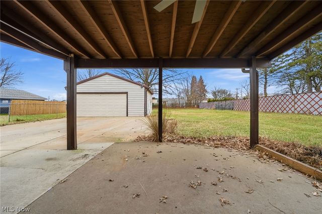 13442 Havendale Drive, Brook Park, OH 44142