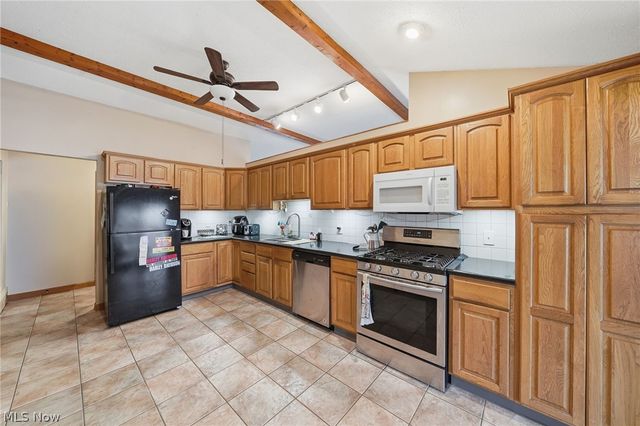 13442 Havendale Drive, Brook Park, OH 44142