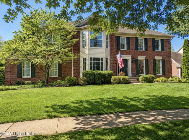 2710 Avenue Of The Woods, Louisville, KY 40241
