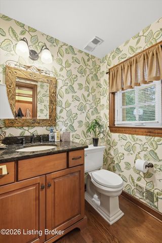 2710 Avenue Of The Woods, Louisville, KY 40241