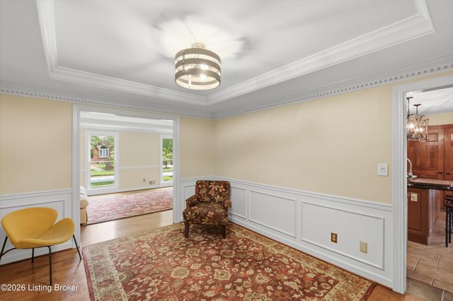 2710 Avenue Of The Woods, Louisville, KY 40241