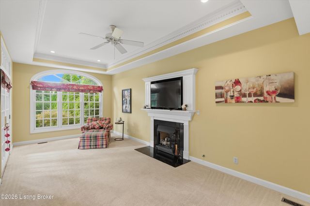 2710 Avenue Of The Woods, Louisville, KY 40241