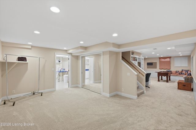 2710 Avenue Of The Woods, Louisville, KY 40241