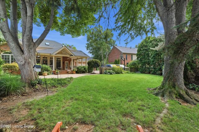 2710 Avenue Of The Woods, Louisville, KY 40241