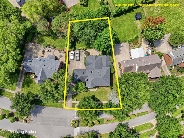 2710 Avenue Of The Woods, Louisville, KY 40241