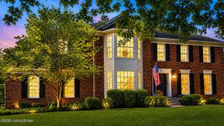 2710 Avenue Of The Woods, Louisville, KY 40241