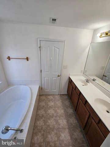 5901 W COPPER MOUNTAIN DR, Spotsylvania, VA 22553