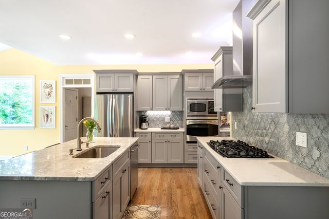 280 Sweet Briar Court, Alpharetta, GA 30004