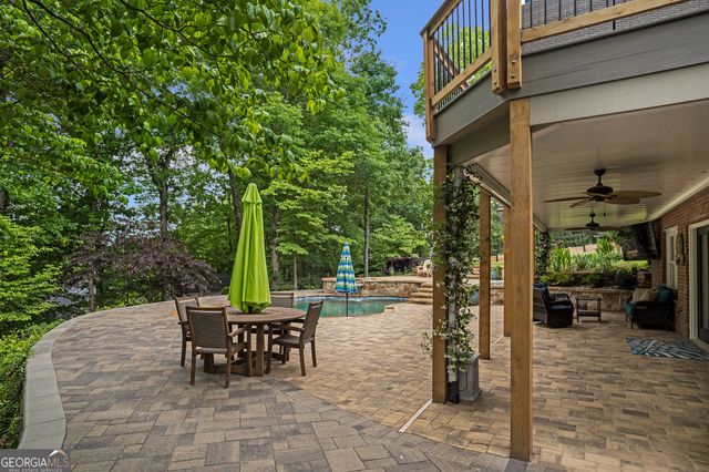 280 Sweet Briar Court, Alpharetta, GA 30004