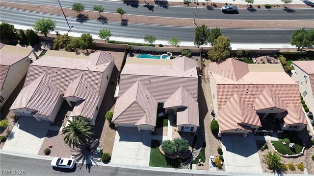 2127 Clearwater Lake Drive, Henderson, NV 89044