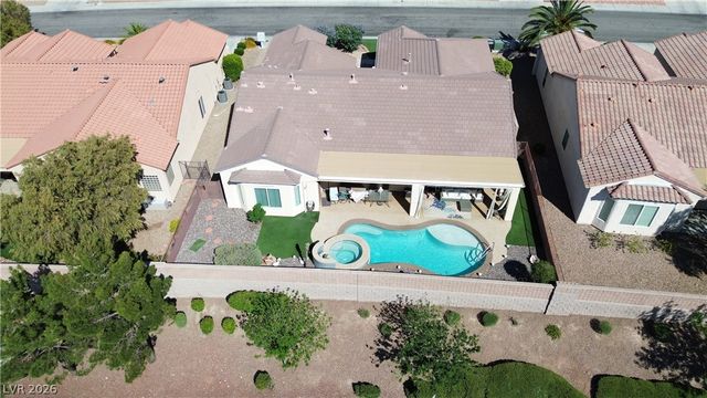 2127 Clearwater Lake Drive, Henderson, NV 89044