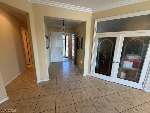 2127 Clearwater Lake Drive, Henderson, NV 89044