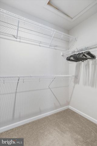 135 PRESIDENTS POINTE AVE, Ranson, WV 25438